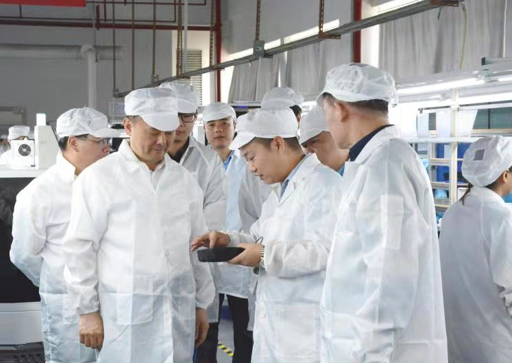 六盘水市委书记陈敏率队到qyh球友会官网-相信品牌力量调查
